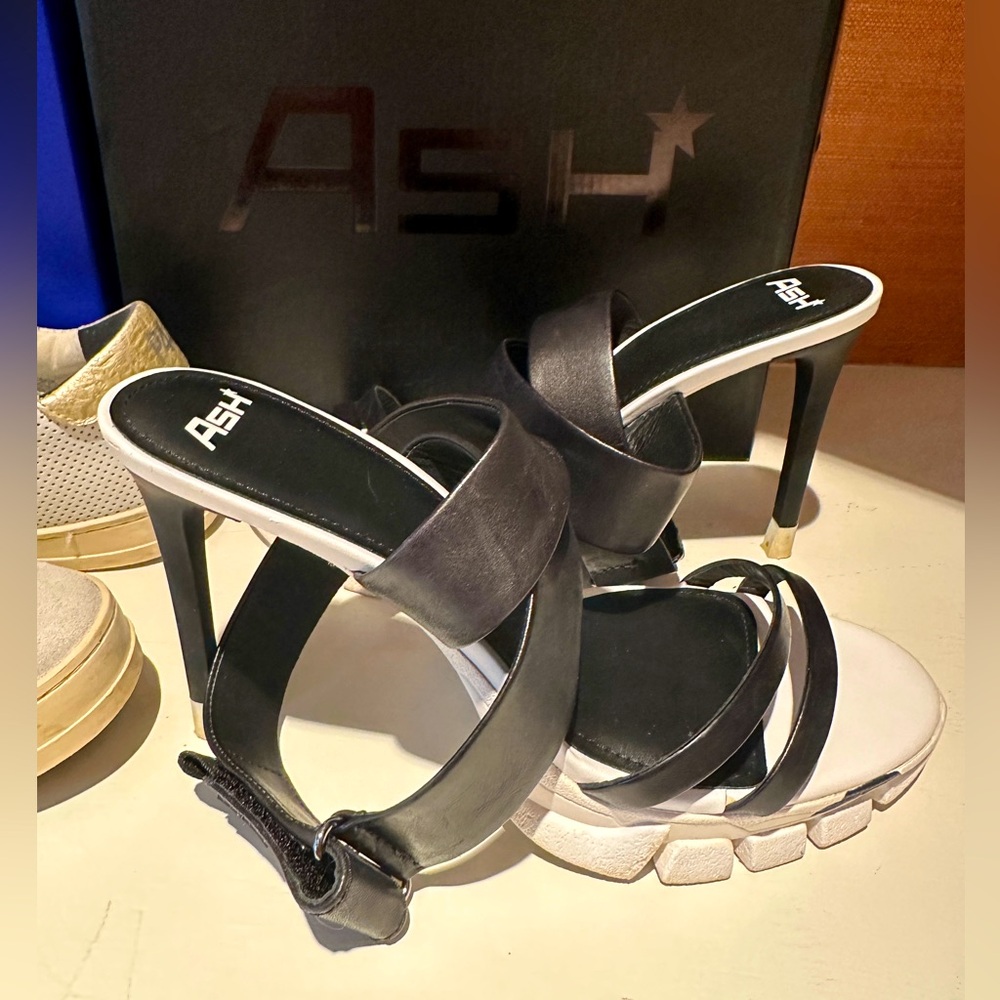 ASH lug sole sandal in size 40.
